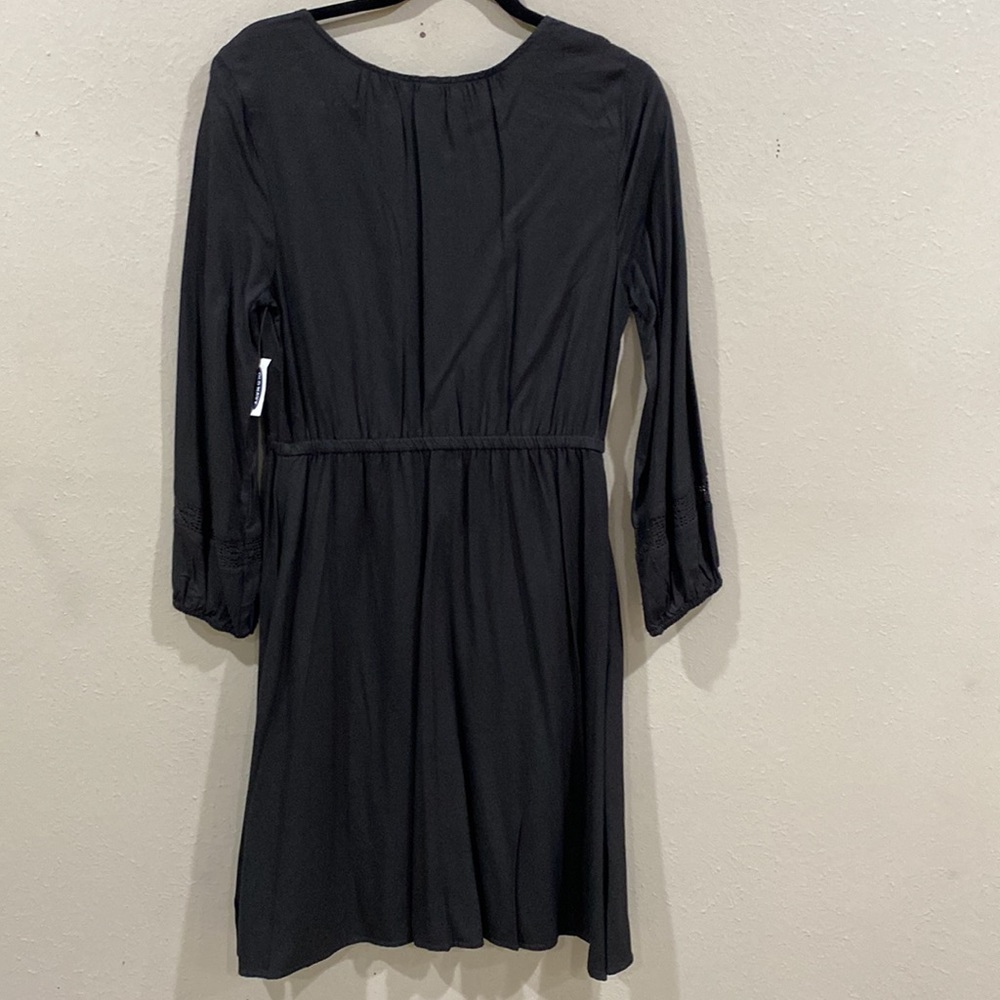 Simple Black Rayon dress by Old Navy, size small, long sleeved - Picture 7 of 10
